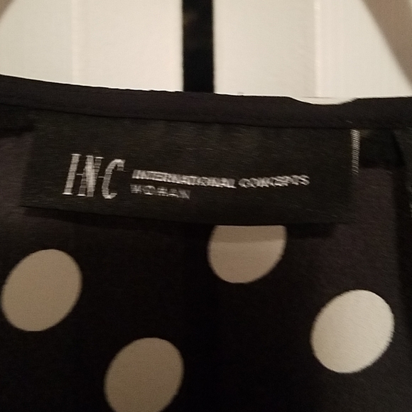 INC - Picture 2 of 4